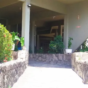 Frente A Aconchegante Fortaleza (Ceara)